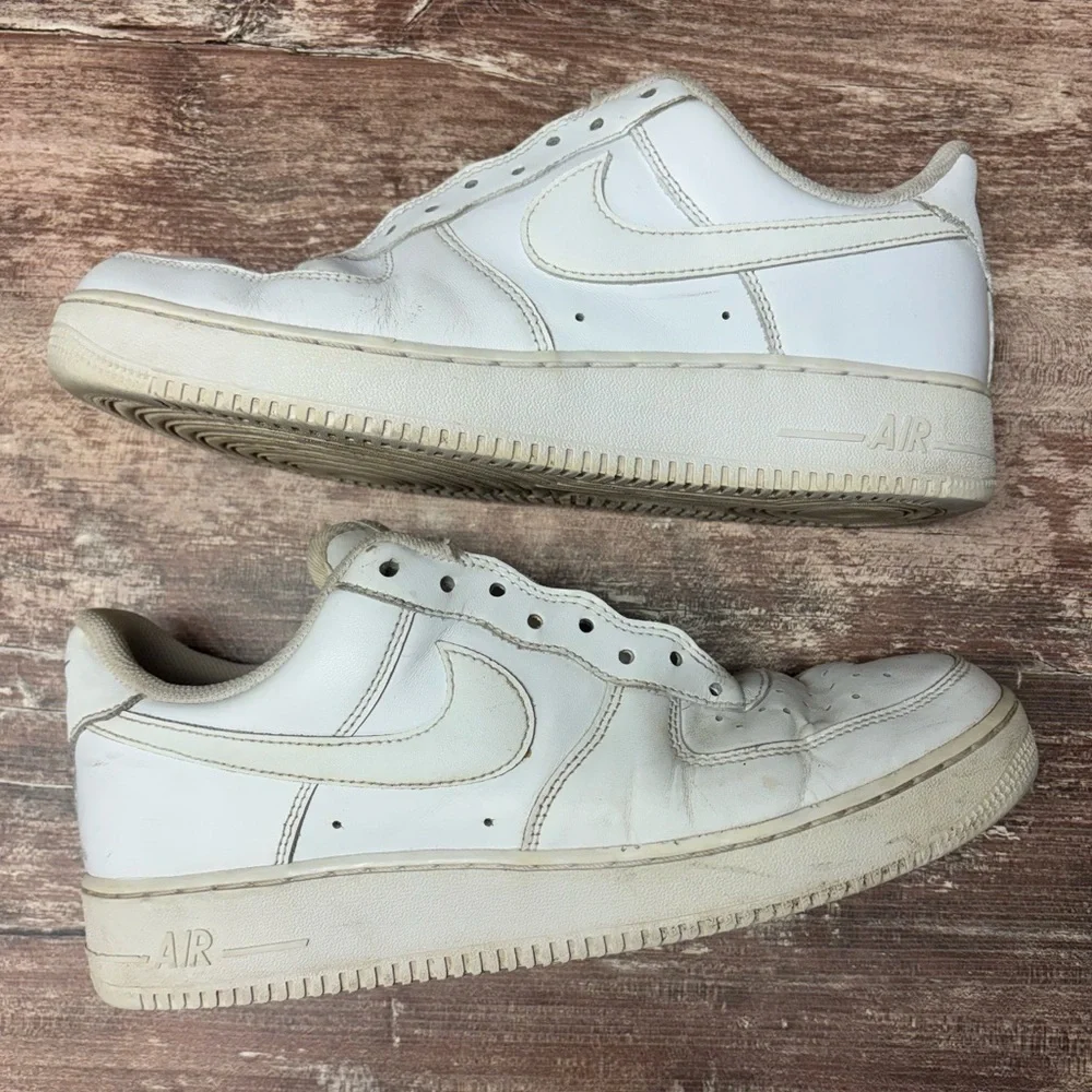 Nike | Air Force Ones 1 '07 Low Leather WhiteCW2288-111 Sneakers Shoes, Size 10